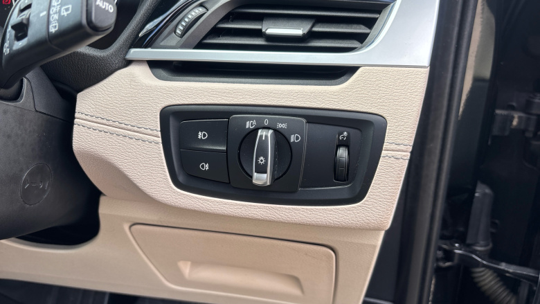 BMW X1 xDrive 20i [178] xLine 5dr Step Auto Petrol Estate